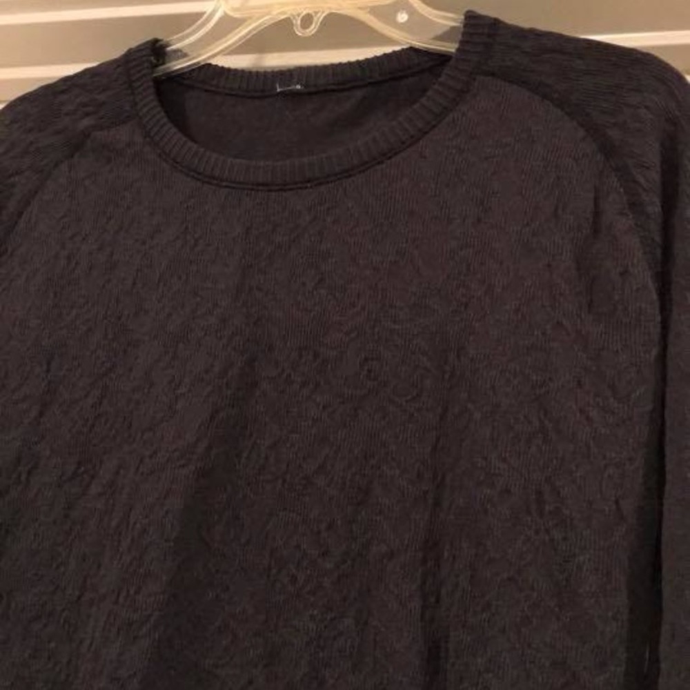 Lululemon size 10 Rest Less Pullover